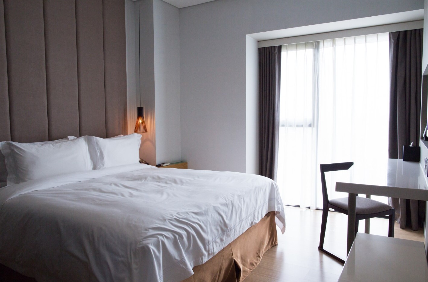 luxurious-room